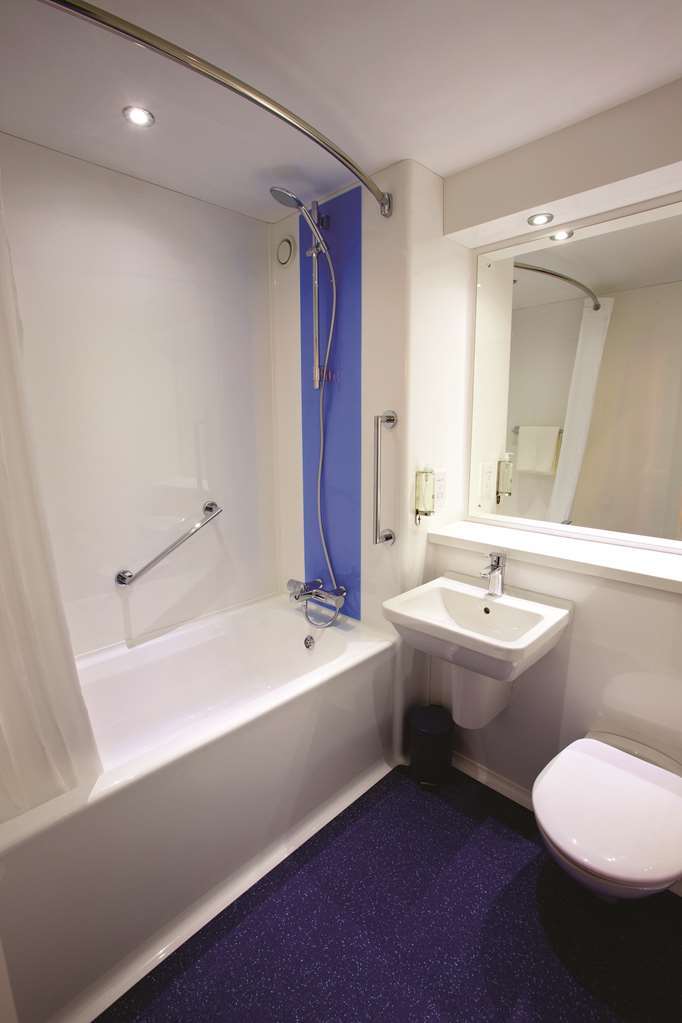 Travelodge Bracknell Central Oda fotoğraf