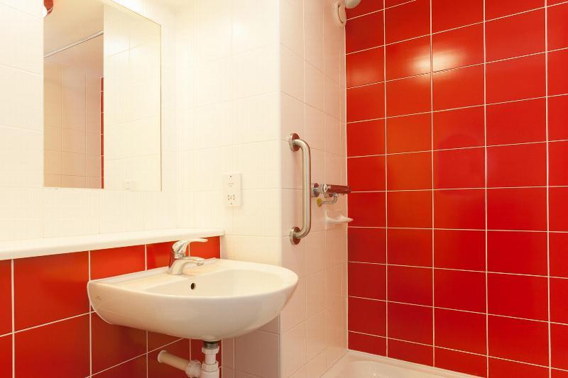 Travelodge Bracknell Central Dış mekan fotoğraf