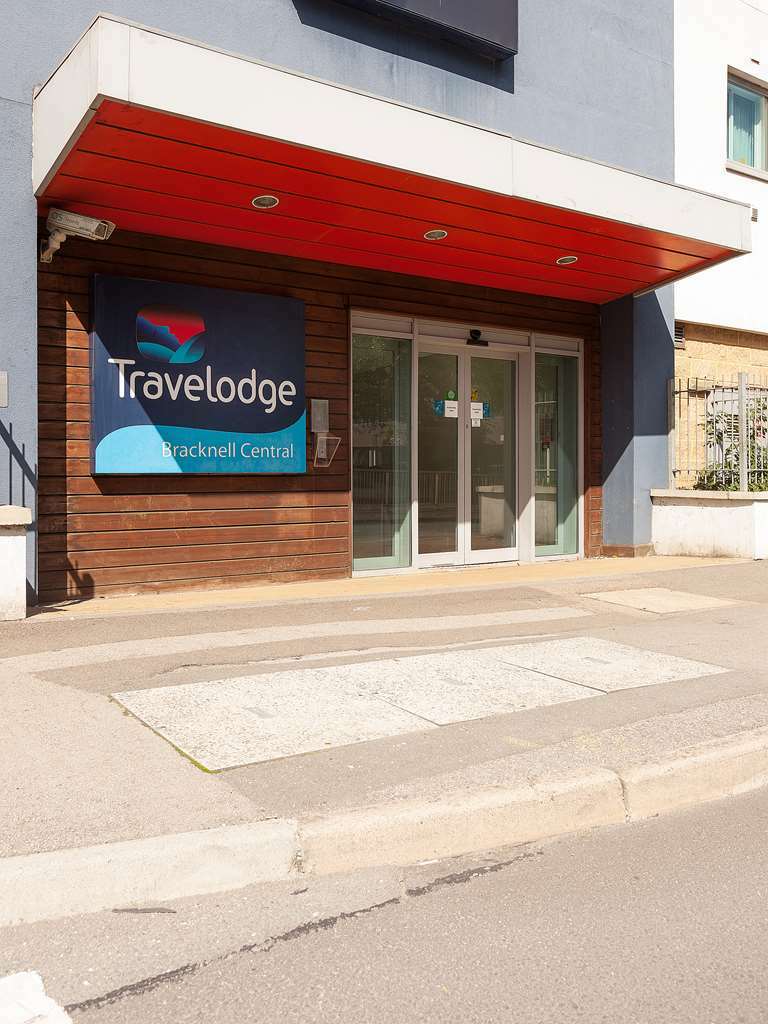 Travelodge Bracknell Central Dış mekan fotoğraf